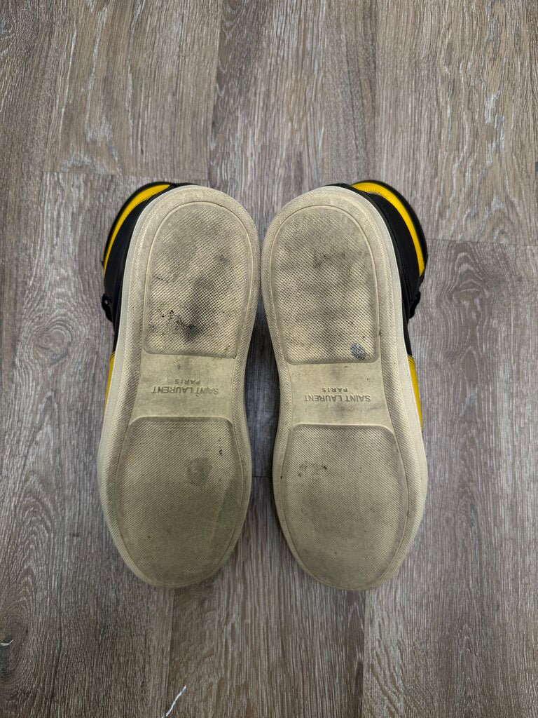 Preowned Saint Laurent Black yellow Size 43