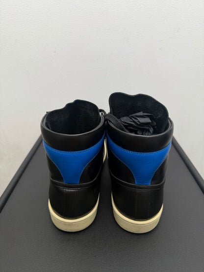 Preowned Saint Laurent Royal Size 43