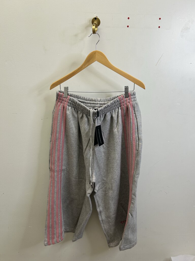 New Gv Gallery Grey Pink Sweatshorts Size Small