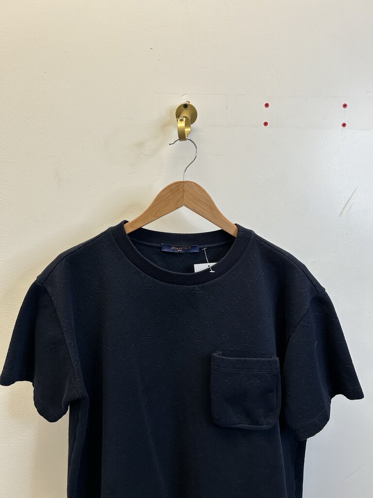 Preowned Louis Vuitton Monogram Pocket Tee Size Medium