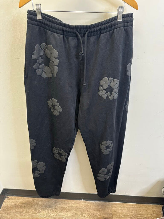Preowned Denim Tears Wreath Black Sweatpants Size XL