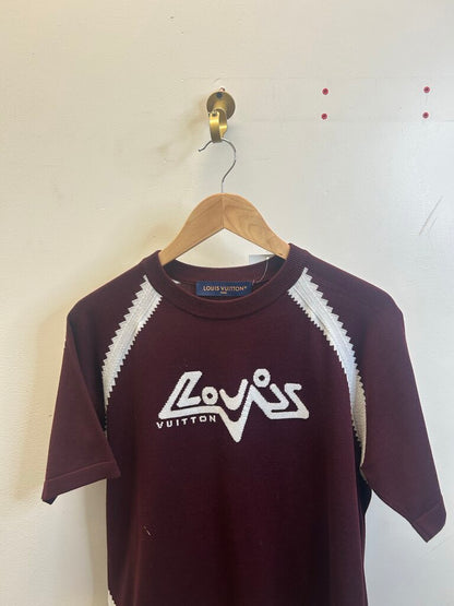 Preowned Louis Vuitton Maroon Tee Size XS