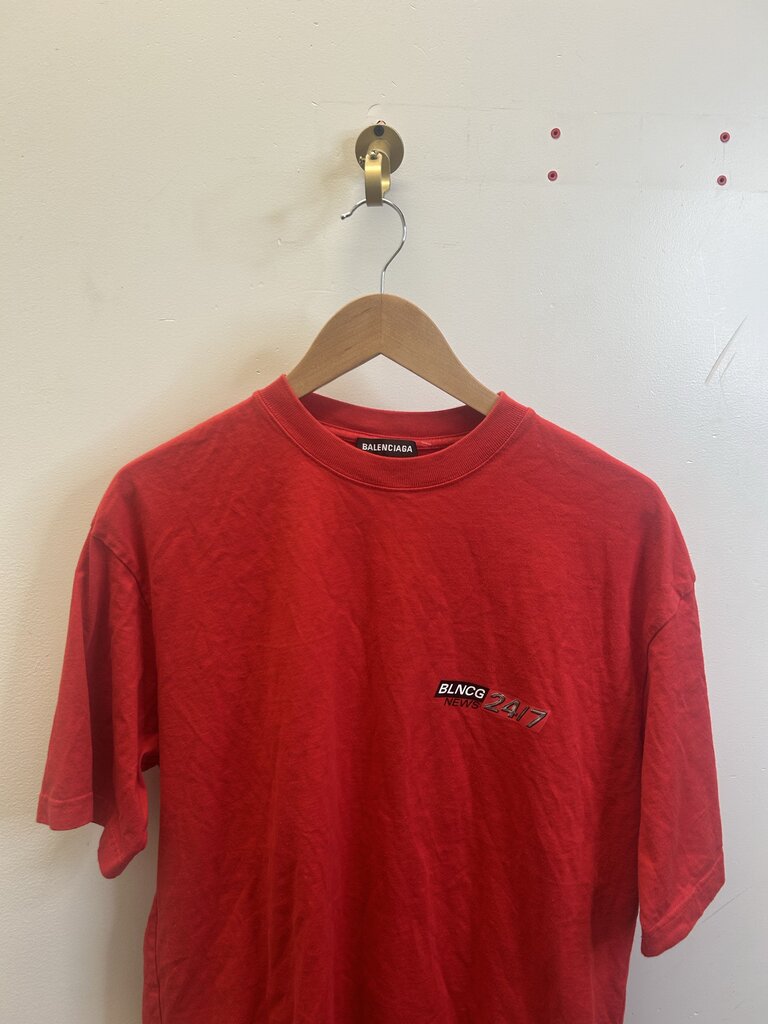 Preowned Balenciaga Red News Tee Size Small