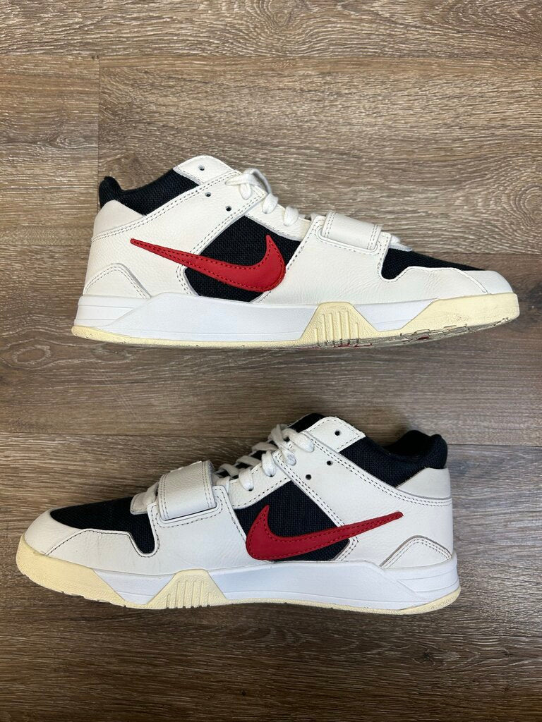 Preowned Travis Scott JumpJack Cream Red sz.10.5