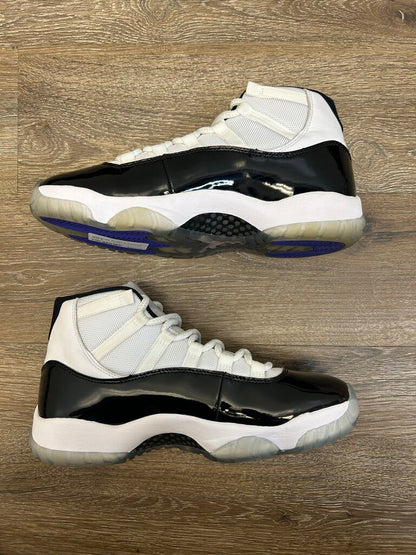 Preowned Jordan 11 Concord Size 8