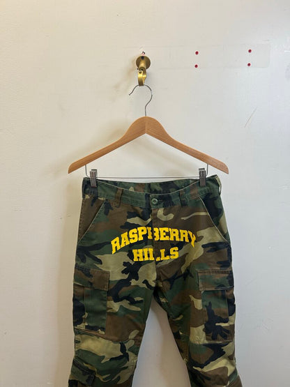 New GV Gallery Camo Yellow Pants sz.S