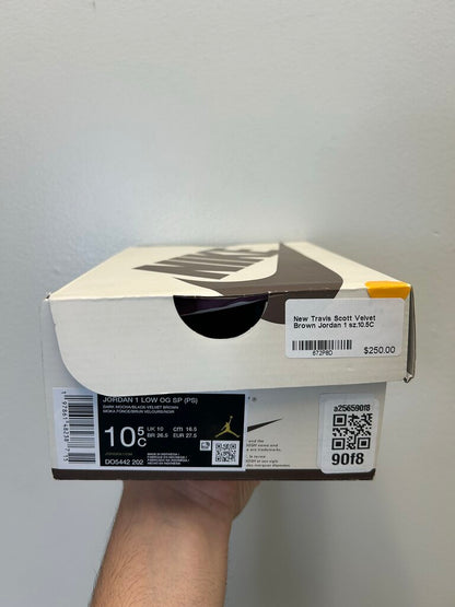 New Travis Scott Velvet Brown Jordan 1 sz.10.5C