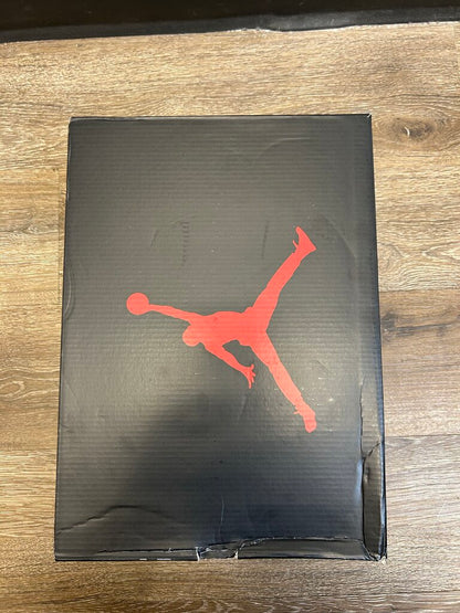New Jordan 5 Tokyo Size 9
