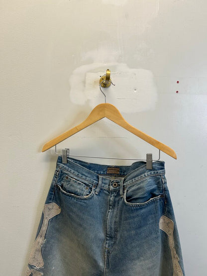 Preowned Kapital Lightwash Bone Shorts size 32