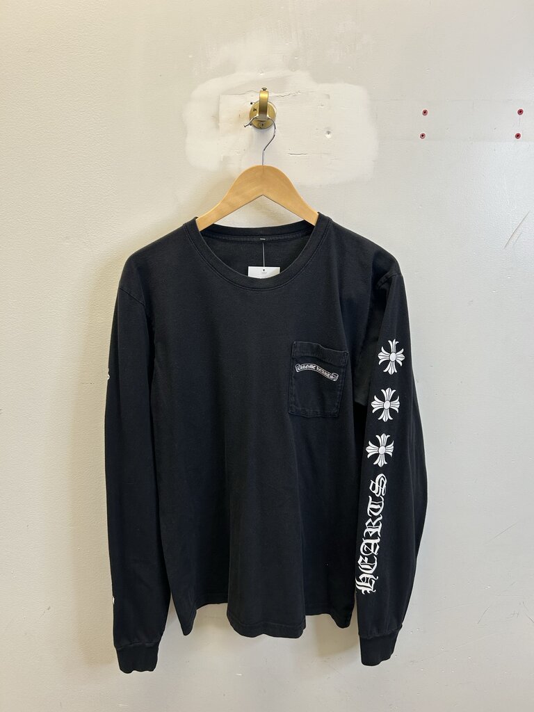 Preowned Chrome Heart Sleeve Logo Black White Pocket L/S size L
