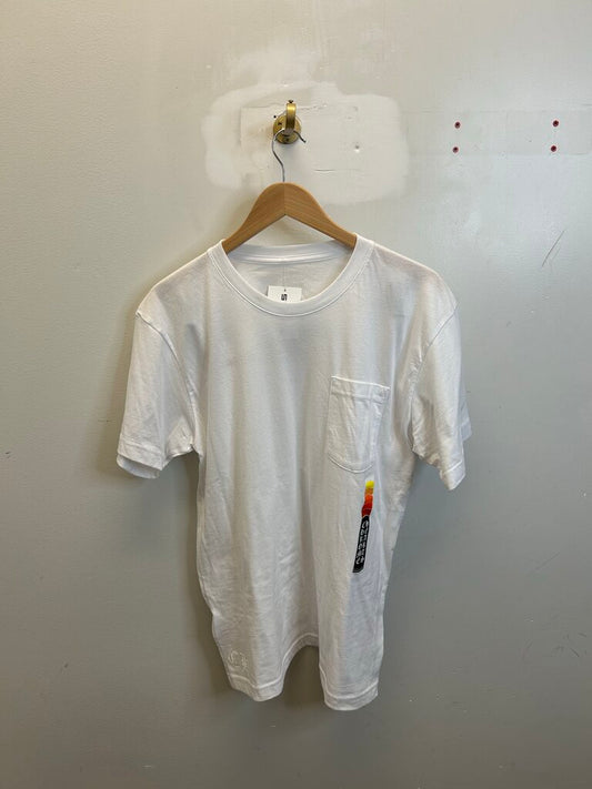 New Chrome Heart Gradient Vertical Logo White Tee size L