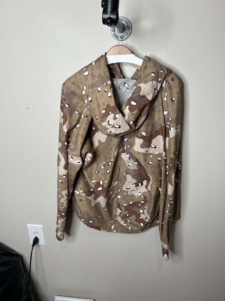 Preowned Louis Vuitton Desert Camo Brown Monogram Zip Up size 44(M/L)