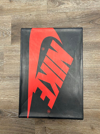 Preowned Retro Jordan 1 Pine Green 2.0 Sz. 8.5