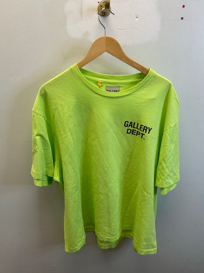 Preowned Gallery Dept Lime Green Tee size 2XL