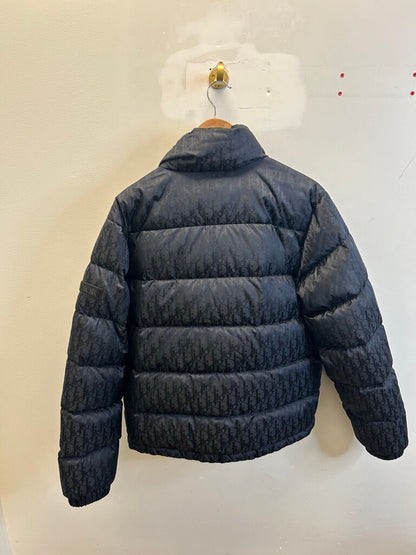 Preowned Dior Oblique Black Puffer size 46(S/M) (ZIPPER FLAW)