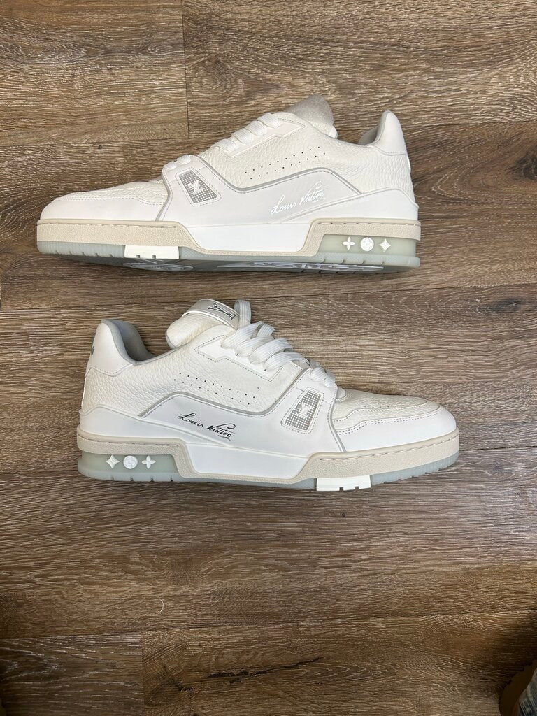 New Louis Vuitton White Grey Trainer size 10(12)