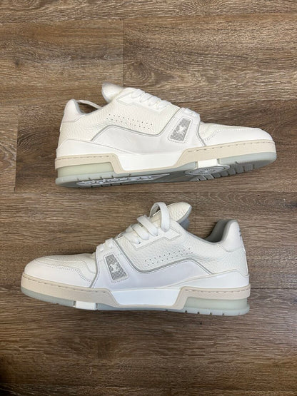 New Louis Vuitton White Grey Trainer size 10(12)