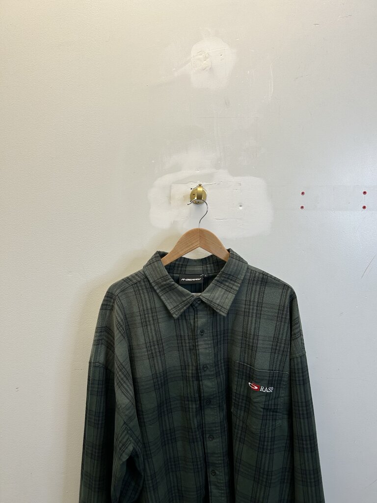 Preowned Gv Gallery Flannel Green Sz L