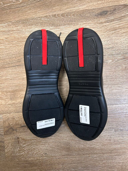 Preowned Prada Cups Black On Black Sz.8/10M