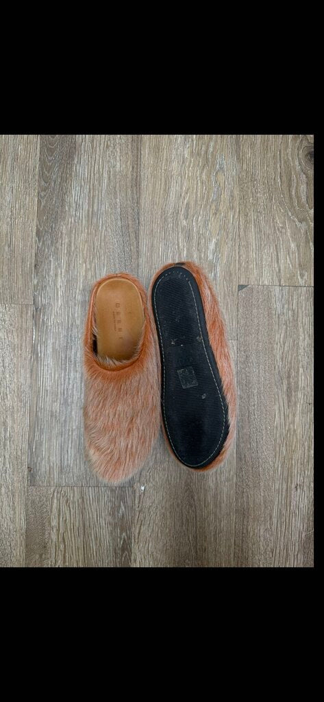 Preowned Marni Orange Mohair Mule Size 40