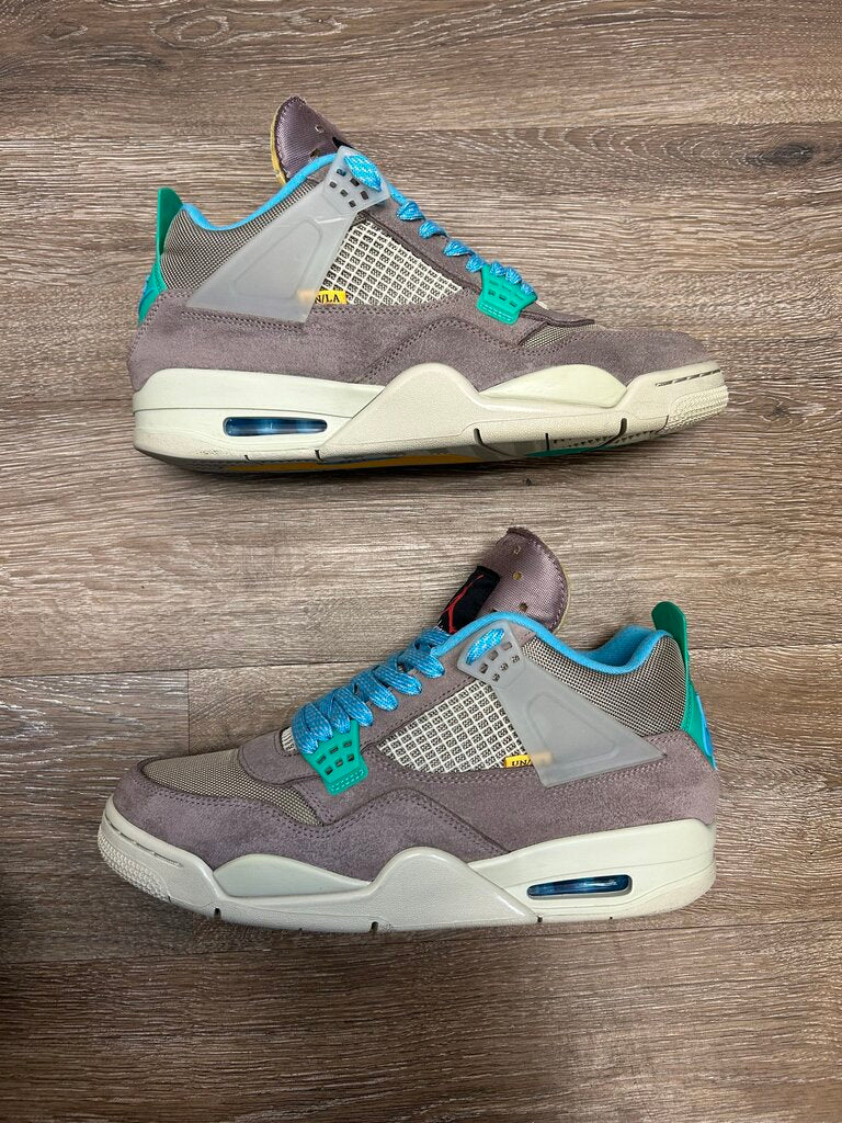 Preowned Jordan 4 Union Taupe Haze sz.10.5