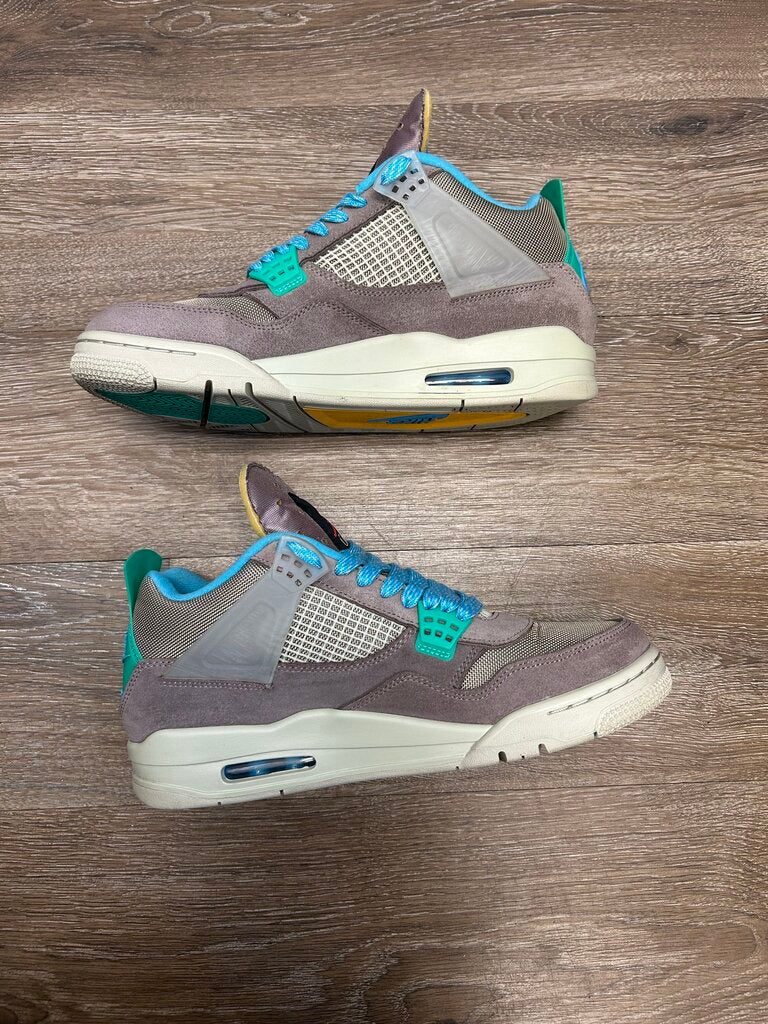 Preowned Jordan 4 Union Taupe Haze sz.10.5