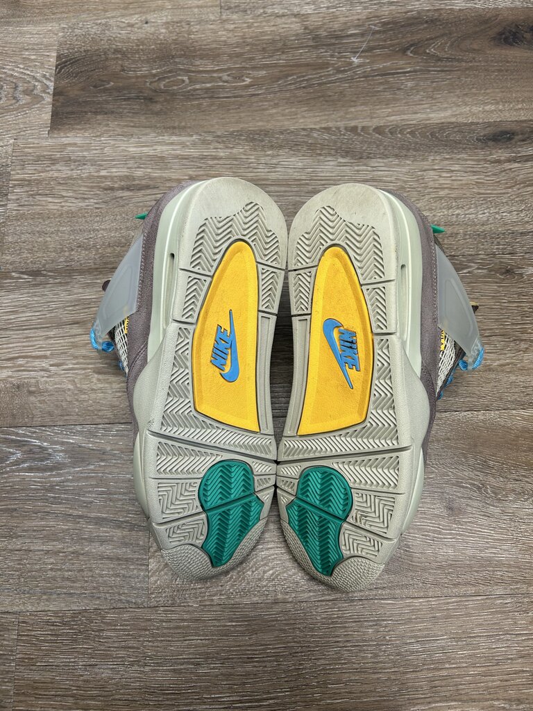 Preowned Jordan 4 Union Taupe Haze sz.10.5