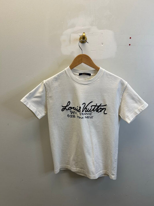 Preowned Louis Vuitton White Paris France Tee Sz.XS