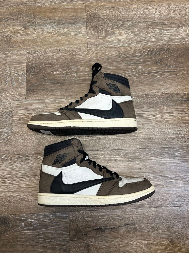 Preowned Jordan 1 Travis Scott Mocha size 8(no box)