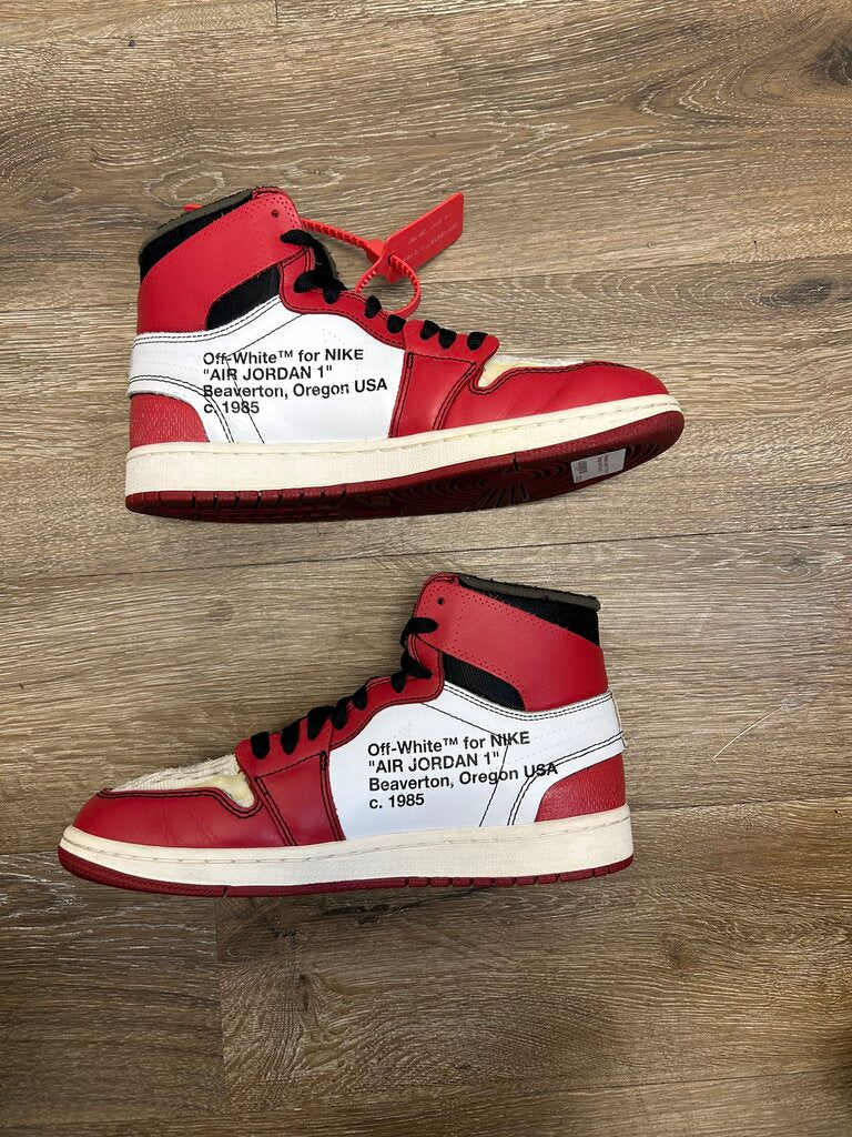 Preowned Jordan 1 Off White Chicago size 8 (no box)