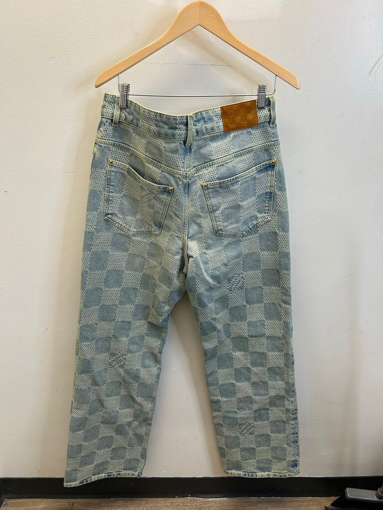 New Louis Vuitton Damier Skate Pharrell Lightwash Denim size 32