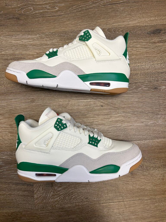 New Jordan 4 Sb Pine Green Sz.9