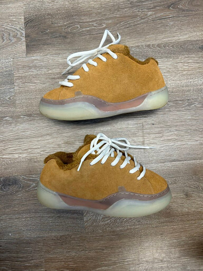Preowned Erl Vamps Brown/Tan Sz. 8
