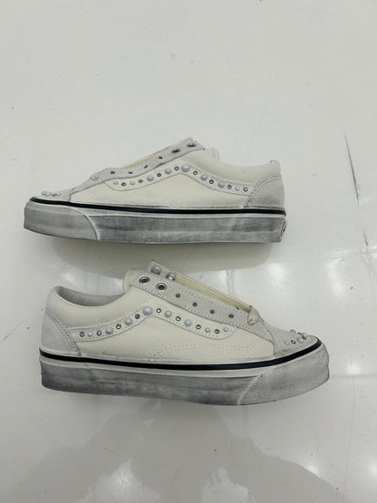 New Vans Pealized Pack White Size 6