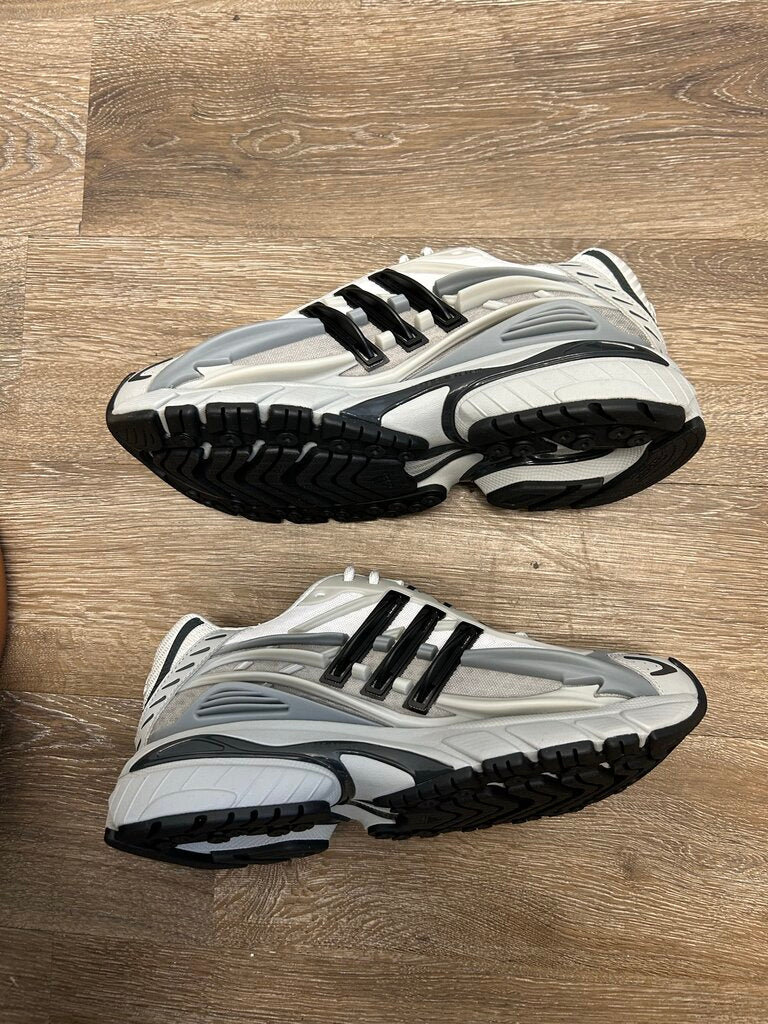 New Adidas Jellyfish Grey size 11