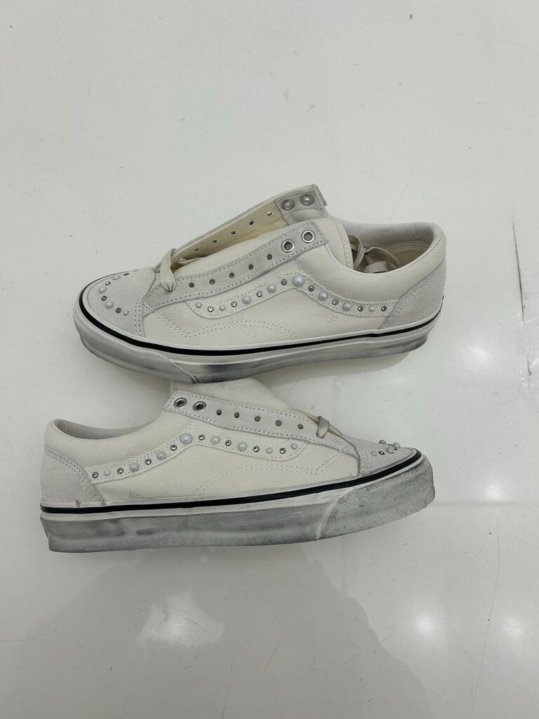 New Vans Pearlized Pack White Sz. 8.5