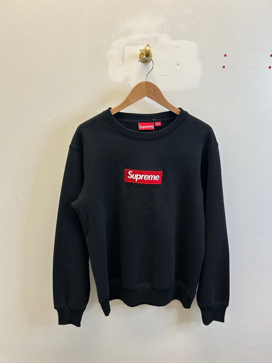 New Supreme Black Red Bogo Crewneck size M