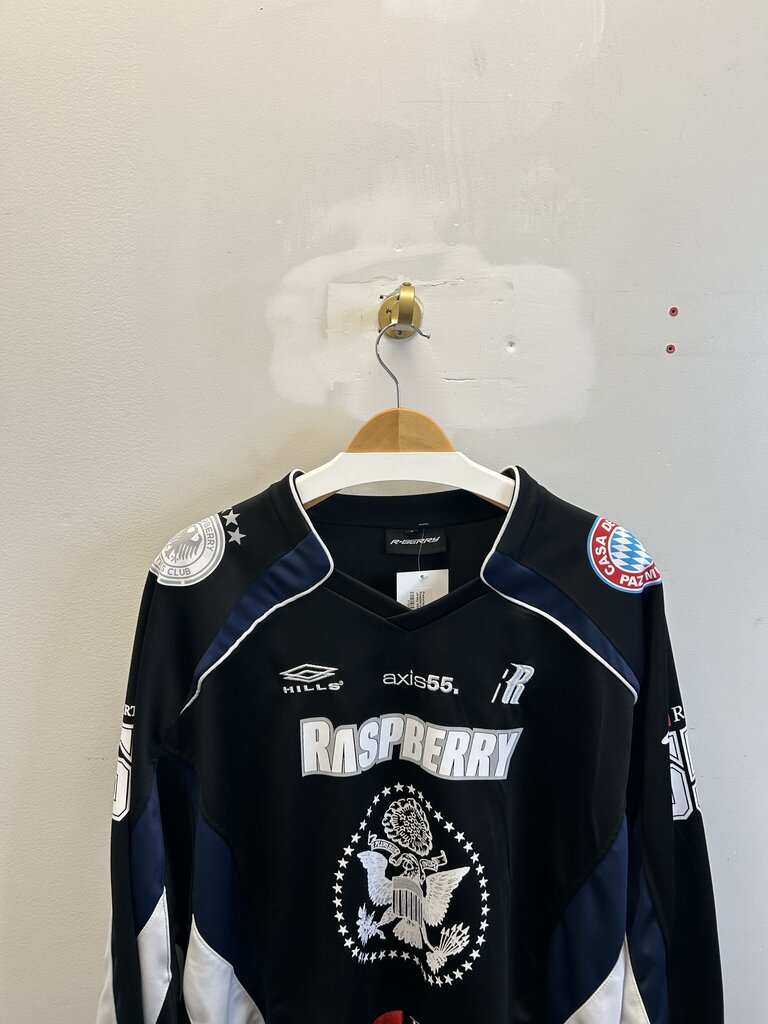 Preowned GV Gallery Raspberry Black Hockey Jersey size L