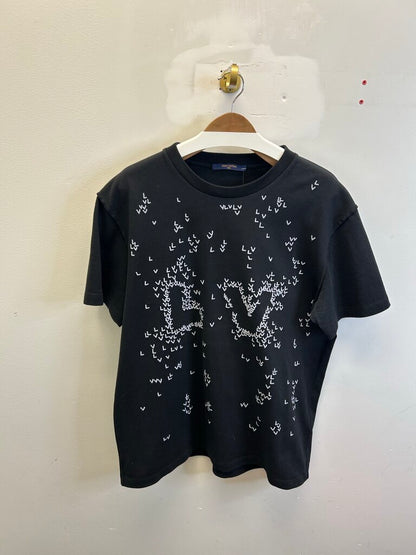 Preowned Louis Vuitton Black Multi LV Logo Tee size L