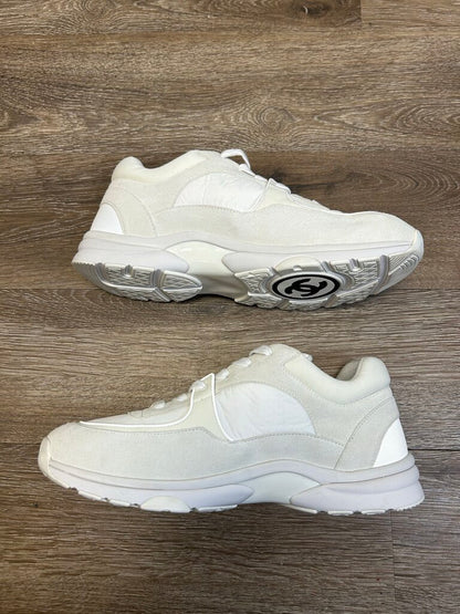 Preowned Chanel Triple White Low Trainer sz.45