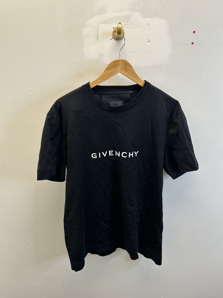 Preowned Givenchy Backwards Paris Black Tee sz.XL