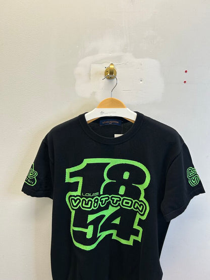 Preowend Louis Vuitton Black Lime Green 1854 Tee size M