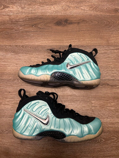Preowned Nike Foamposite Aqua size 10