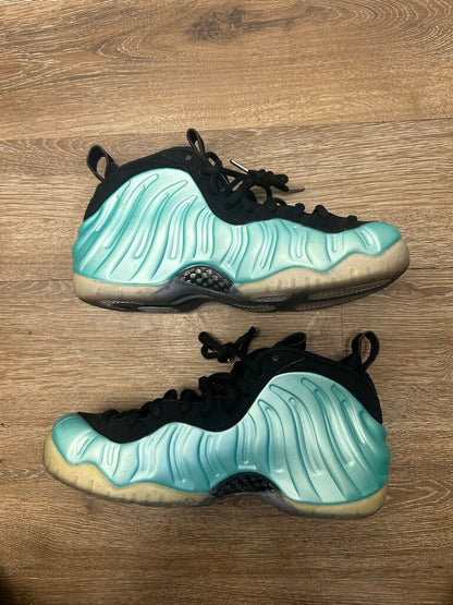 Preowned Nike Foamposite Aqua size 10