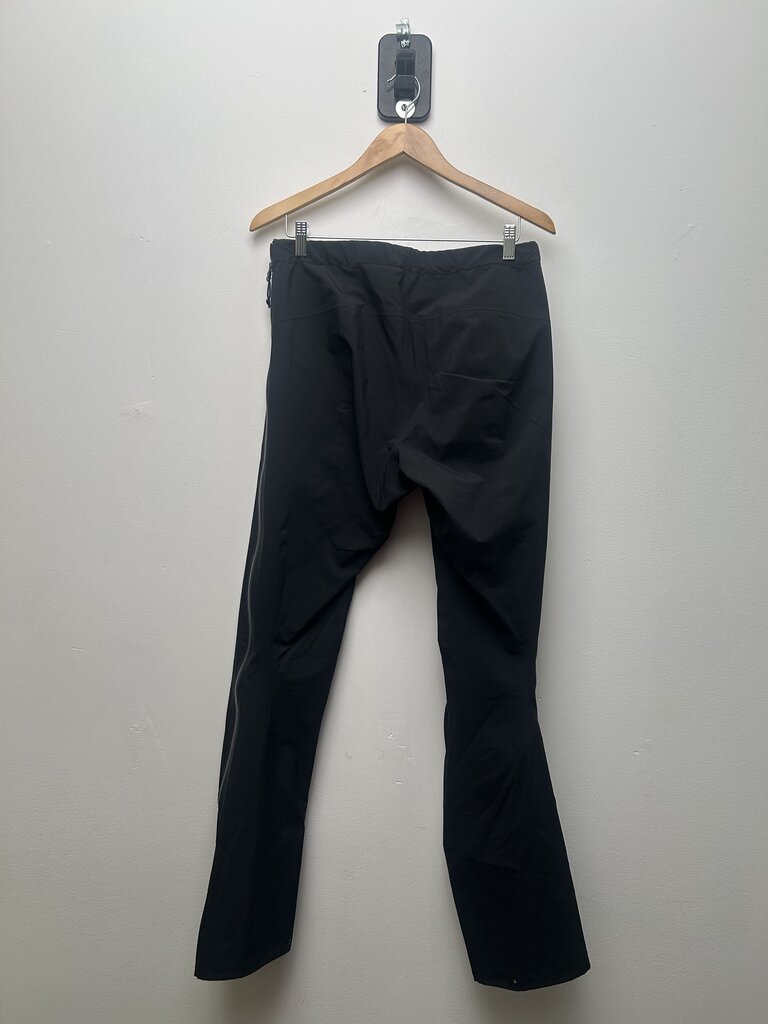 Preowned Arctyrex Black Pants Size Small