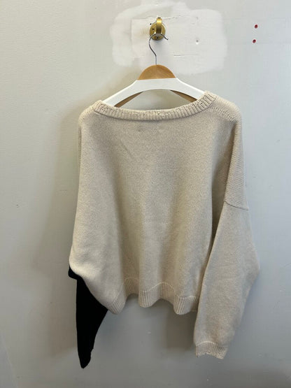 ERD Cashmere Headshot Cream Black Sweater size XL