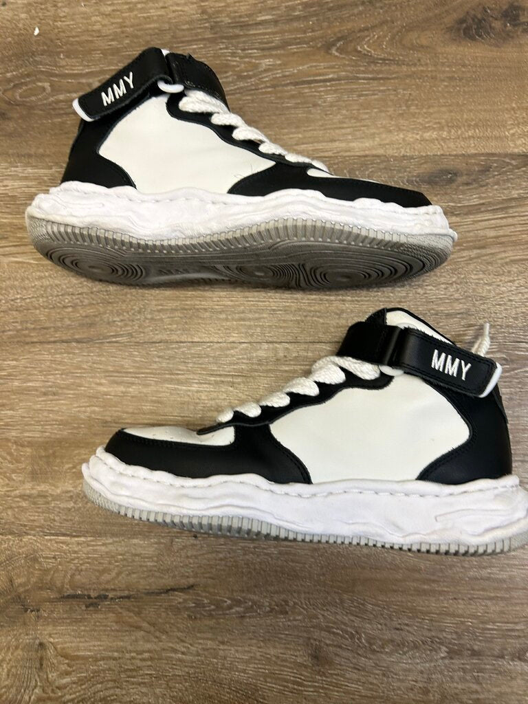 Preowed MMY Af1 Mid White Black Sz.41