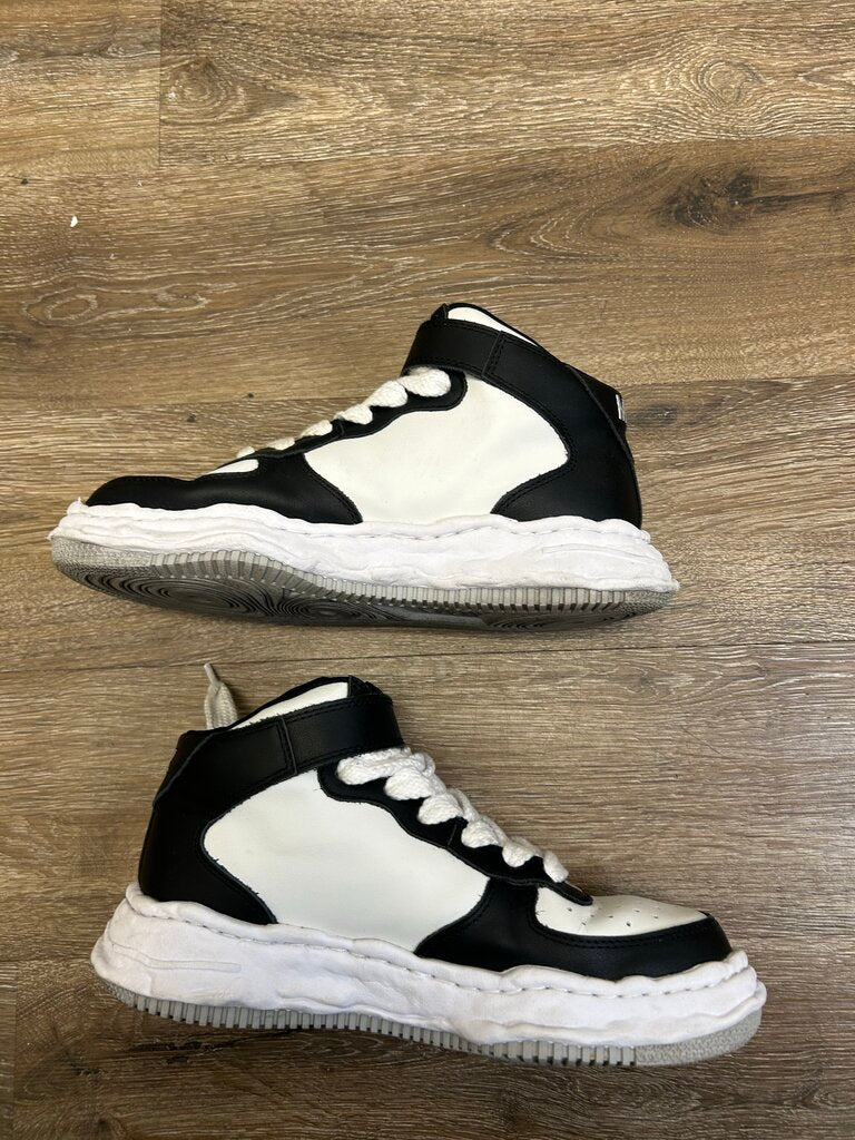 Preowed MMY Af1 Mid White Black Sz.41