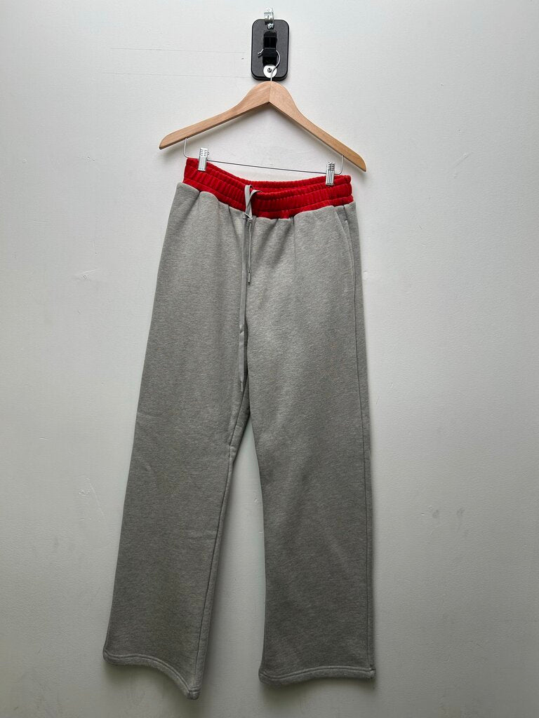 New GV Gallery CEO Red Waist Grey Sweats sz.XS