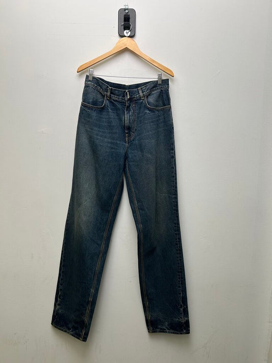Preowned Givenchy Midwash Blue Denim size 32